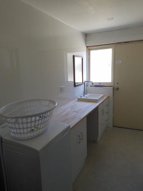 Kalbarri Seaview Villas - Kingaroy Accommodation 1
