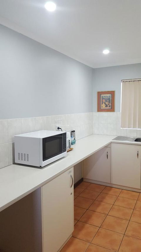 Kalbarri Seaview Villas - Kingaroy Accommodation 9