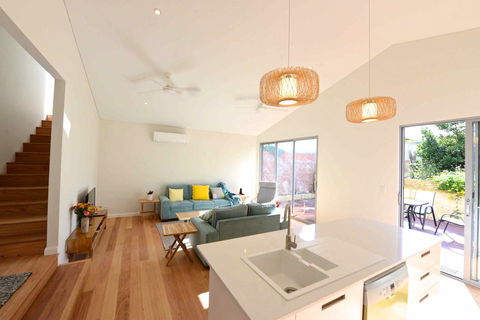 Sunny Blinco Street House - Kingaroy Accommodation 4
