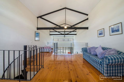 Spacious Central Townhouse - Kingaroy Accommodation 4