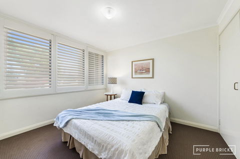 Spacious Central Townhouse - Kingaroy Accommodation 8