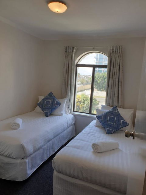 West Beach Lagoon 107 - Great Value - Kingaroy Accommodation 2