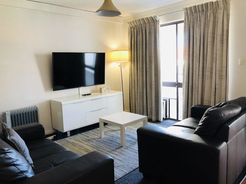 West Beach Lagoon 107 - Great Value - Kingaroy Accommodation 6