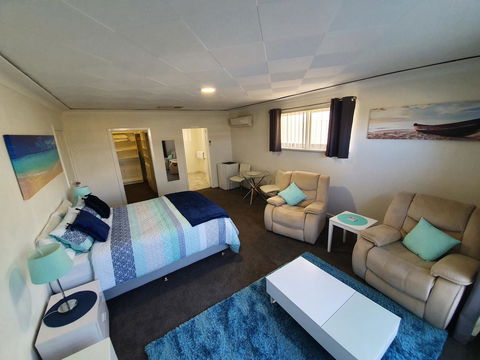 Palm Beach Bed & Breakfast - Kingaroy Accommodation 21