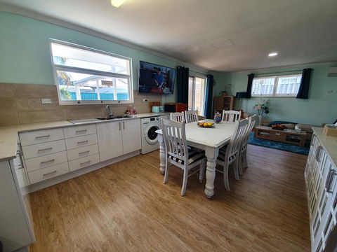 Palm Beach Bed & Breakfast - Kingaroy Accommodation 17