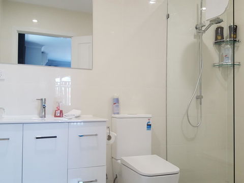 Palm Beach Bed & Breakfast - Kingaroy Accommodation 8