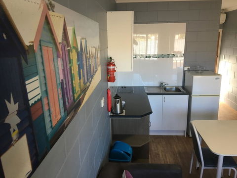 Esperance Central Accommodation - Kingaroy Accommodation 24