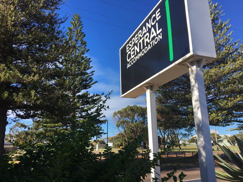 Esperance Central Accommodation - Kingaroy Accommodation 28
