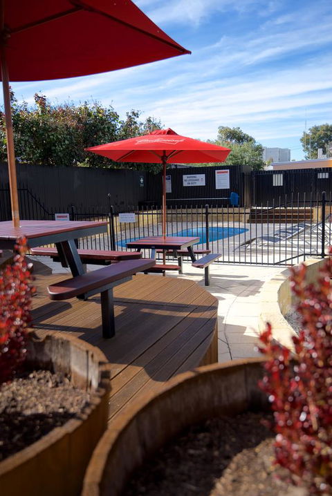 The Murray Hotel - Kingaroy Accommodation 8