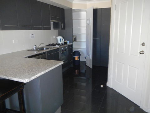 Dunsborough Luxury Villa - Kingaroy Accommodation 8