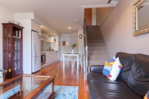 Cloisters - Kingaroy Accommodation 8