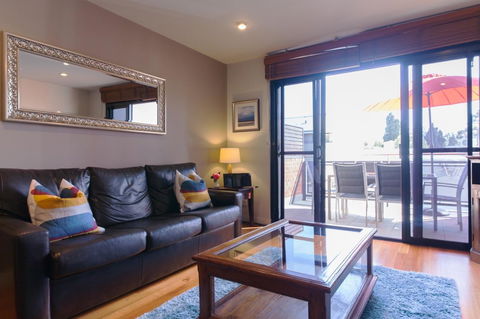Cloisters - Kingaroy Accommodation 4