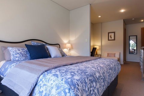 Cloisters - Kingaroy Accommodation 10