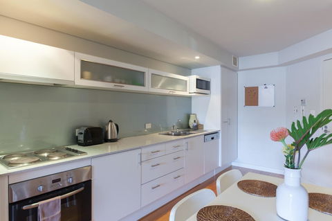 Cloisters - Kingaroy Accommodation 3