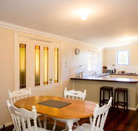 Yvonnes Rest Holiday Home - Kingaroy Accommodation