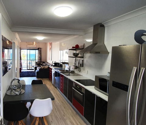 West Beach Lagoon 211 â€“ Great Views - Kingaroy Accommodation 2
