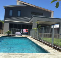 The Pool House - Fremantle - Kingaroy Accommodation