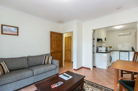 Coranda Lodge - Kingaroy Accommodation 1