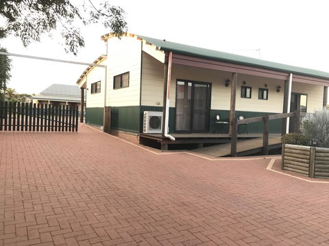 Sabai Accommodation - Kingaroy Accommodation 10