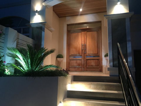 Sorrento Beach Manor - Kingaroy Accommodation 32
