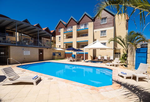 Hillarys Harbour Resort - Kingaroy Accommodation 1