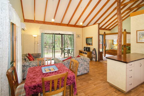 Yelverton Brook Conservation Sanctuary - Kingaroy Accommodation 32