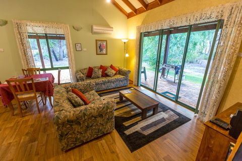 Yelverton Brook Conservation Sanctuary - Kingaroy Accommodation 13