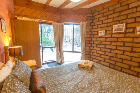 Yelverton Brook Conservation Sanctuary - Kingaroy Accommodation 14