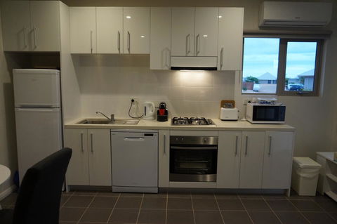 Exmouth 4 Escape - Kingaroy Accommodation 13