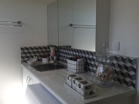 Bright & Beautiful Home On The Hills! - Kingaroy Accommodation 23