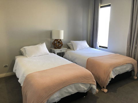 The Shak Kalbarri - Kingaroy Accommodation 13