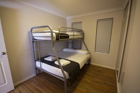 Cape Villas - Kingaroy Accommodation 26