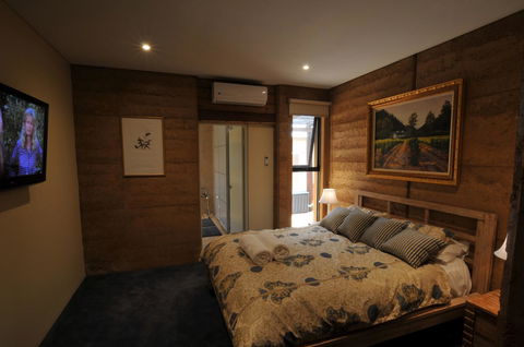 Beach House Dunsborough - Kingaroy Accommodation 6