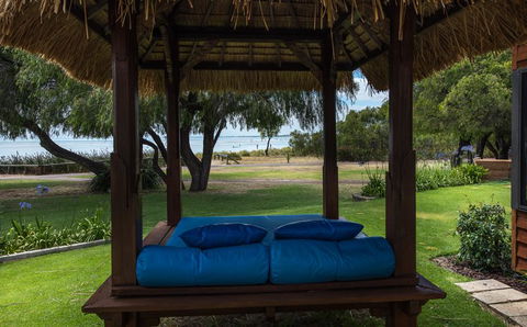 Beach House Dunsborough - Kingaroy Accommodation 15