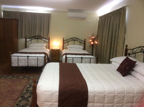Armadale Cottage Bed & Breakfast - Kingaroy Accommodation 5