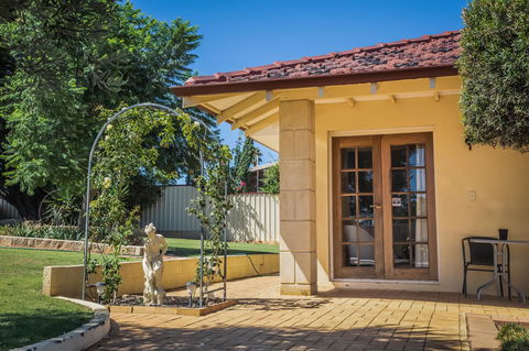Armadale Cottage Bed & Breakfast - Kingaroy Accommodation 36