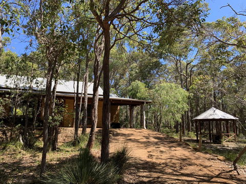 Denmark Forest Retreat - Kingaroy Accommodation 11