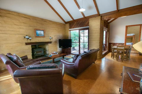 Denmark Forest Retreat - Kingaroy Accommodation 23