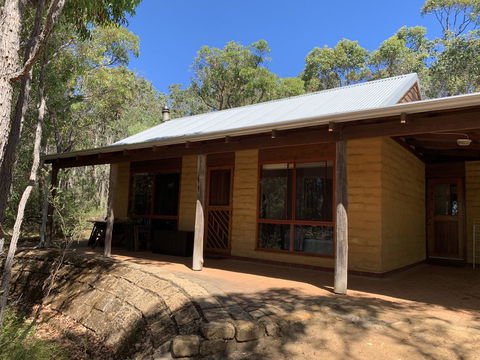 Denmark Forest Retreat - Kingaroy Accommodation 14