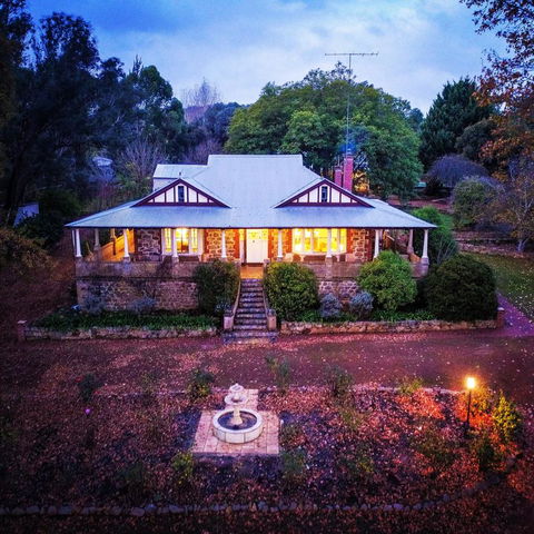 Historic Oakhill House Entire Estate - Kingaroy Accommodation 0