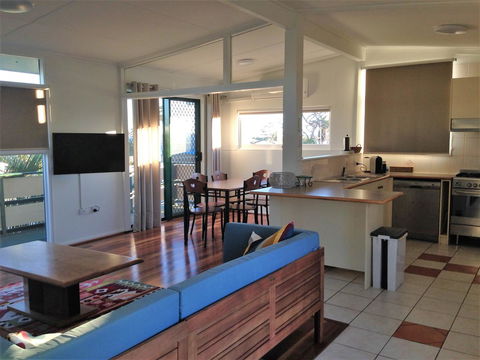 Lemon Tree Lodge - Kingaroy Accommodation 13