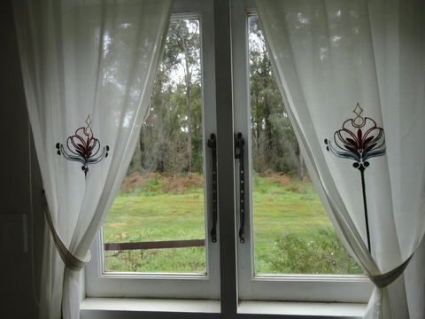 Di's Cabin In Dwellingup - Kingaroy Accommodation 22