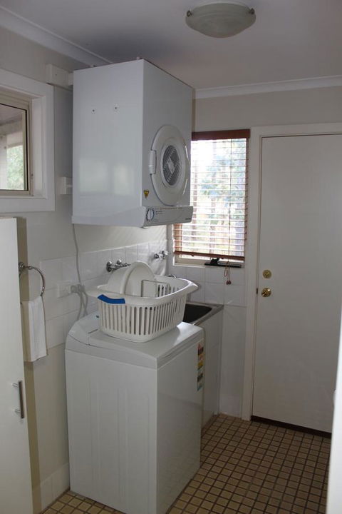 Francisca\'s Cottage - Kingaroy Accommodation 10