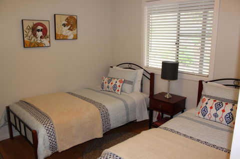 Francisca\'s Cottage - Kingaroy Accommodation 8