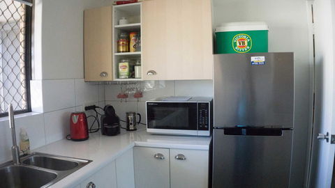 Relax, Bright & Airy Garden Villa - Kingaroy Accommodation 31