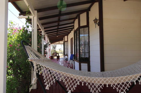 Daisy Cottage - Kingaroy Accommodation 13