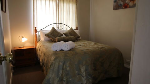 Daisy Cottage - Kingaroy Accommodation 21