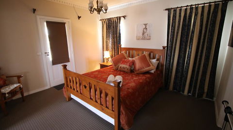 Daisy Cottage - Kingaroy Accommodation 1
