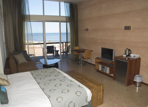 Mantarays Ningaloo Beach Resort - Kingaroy Accommodation 37
