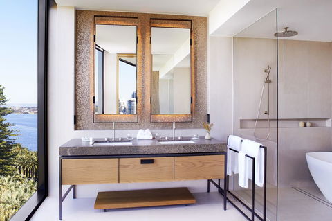 The Ritz-Carlton, Perth - Kingaroy Accommodation 2